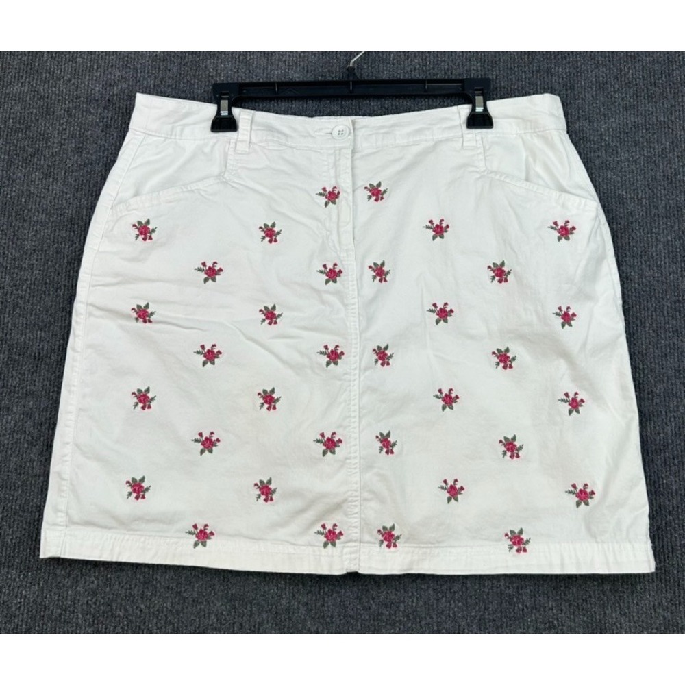 Karen Scott Women's Skort White Pink Floral A-Line Size 16P Preppy Stretch